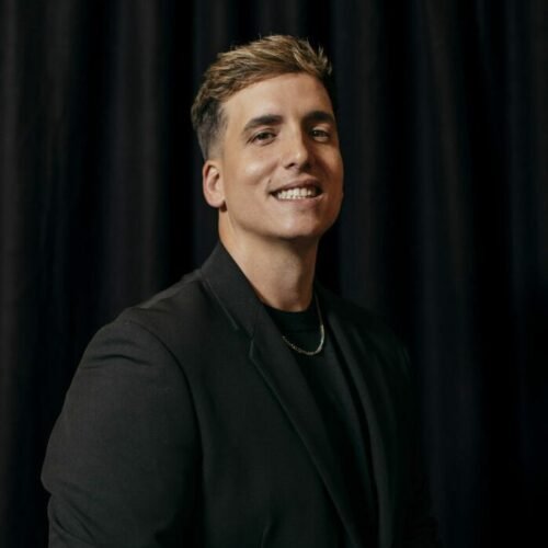 Premiados-Premios-Ondas-105-_-Marina-Luna-scaled-e1707149502510